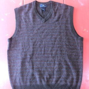 Dockers men sweater vest sz S. Brown/multi